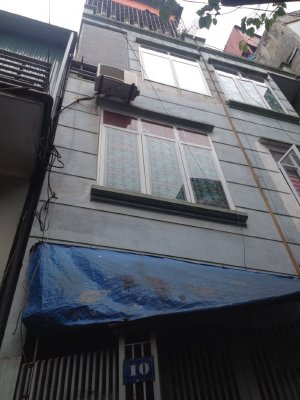 Bán nhà mới đẹp, kv Nguyễn Lương Bằng, 22m2x5t, nhỉnh 2 tỷ.
