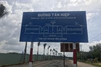 Bán đất cách sân bay Long Thành 5km, mặt tiền đường Tân Hiệp 32m, giá 9 triệu/m2