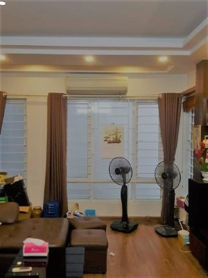 Nhà Trung Tâm Cầu Giấy Với 3.5 Tỷ, 48m2, 4 Tầng, Mt 4.5m