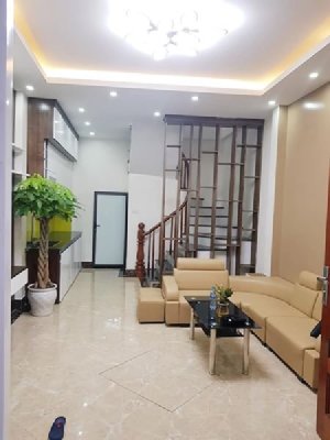 Nhà đẹp phố Nguyễn Lương Bằng 34m, 5 tầng, giá 4,5 tỷ