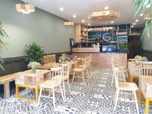 Nhượng quán Trà Sữa, Coffee toạ lạc trung tâm Trâu Quỳ 80 m2