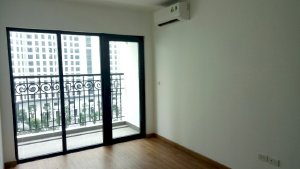 Cần bán căn 2PN, DT: 78m2, giá 2,55 tỷ chung cư The Emerald (CT8 Mỹ Đình)