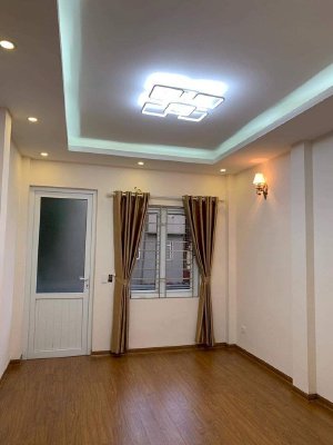 Bán nhà Khương Trung 40m2 nhà cực đẹp ngõ rộng thông thoáng về ở ngay gần 3 tỷ