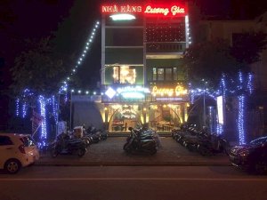 Sang nhượng nhà hàng 95 Lạc Long Quân - Vũ Ninh ( gần chung cư Hoàng Gia ), TP Bắc Ninh, Bắc Ninh