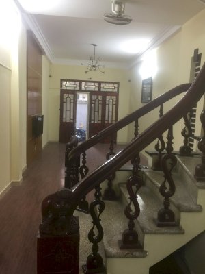 Cho thuê nhà riêng tại ngõ 162 Nguyễn Văn Cừ, 60m2, 4 tầng, giá 10tr/th, LH: 088123101