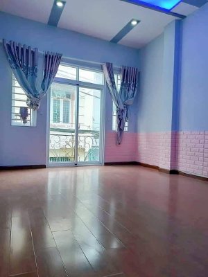 Bán gấp chỉ 4.2 tỷ sở hữu ngay nhà, 3 Tháng 2, Quận 10