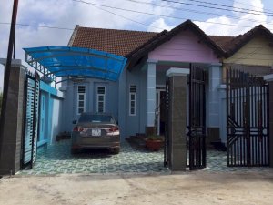 Cần bán căn nhà đang ở. Xã Phú Đông - Nhơn Trạch