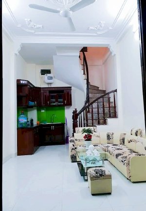 Nhà đẹp Tôn Đức Thắng, 5 tầng, 30m2, 2.9 tỷ, cho thuê Homestay 20tr/ tháng