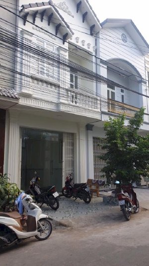Cho thuê nhà 1 trệt 1 lầU, KDC 91B - Đ. Nguyễn Văn Linh, Đường B26. Giá 11tr/tháng