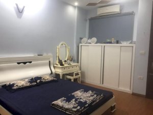 bán nhà trong ngõ Phố Vũ Tông Phan, Thanh Xuân, HN. DT 40m2 + 5 tầng, MT 4m