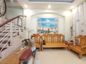 Nhà đẹp, ngõ ô tô, 40m2, 5T, Vũ Trọng Phụng, T. Xuân, gần Hapulico, giá 3.8 tỷ