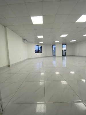 Bán tòa nhà văn phòng Nguyễn Xiển 170m, 9 sàn cho thuê 280tr/tháng