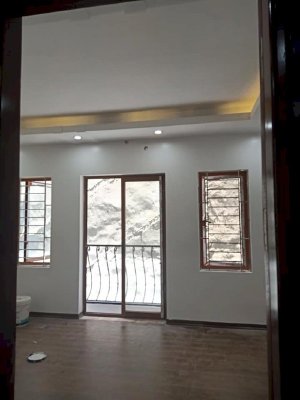 Bán nhà phố Xã Đàn, Đống Đa 35m2 5T 3.7 tỷ .