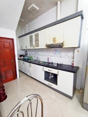 [ HIẾM ] : Bán nhà 5T 30m2 phố Nguyễn Chí Thanh, 40m ra MP, lô VIP giá 3.7 tỷ