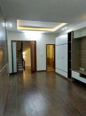 Bán nhà cực đẹp phố Bà Triệu Hà Đông, gần chợ Hà Đông, ô tô đỗ cổng DT 38m2