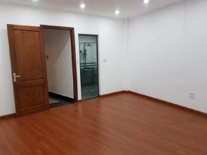 Gần Royal City, Nguyễn Trãi, Thanh Xuân, Mới đẹp, Nở hậu, 42m2 x 5T, 3.4 tỷ.