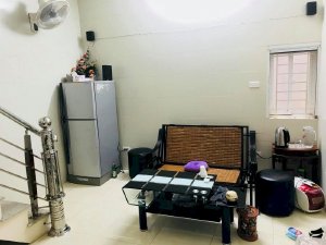 Bán nhà đẹp Hào Nam 30m2, ngõ 3 gác, gần phố