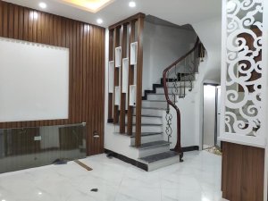 Nhà đẹp trung tâm Đống Đa, 35m2, nhỉnh 3 Tỷ