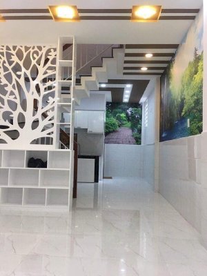 Bán nhà Nguyễn Súy, phường Tân Quý, quận Tân Phú, 40m2, 1 trệt 2 lầu, giá 4 tỷ.