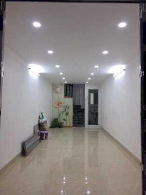 Nhà đẹp ngõ nông Phố khâm Thiên, 35m2, 3 Tỷ