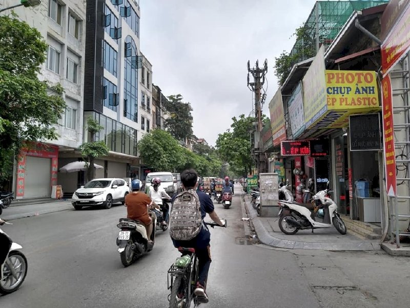 Biệt thự mặt tiền khủng 12m đường Bà Triệu, Hà Đông