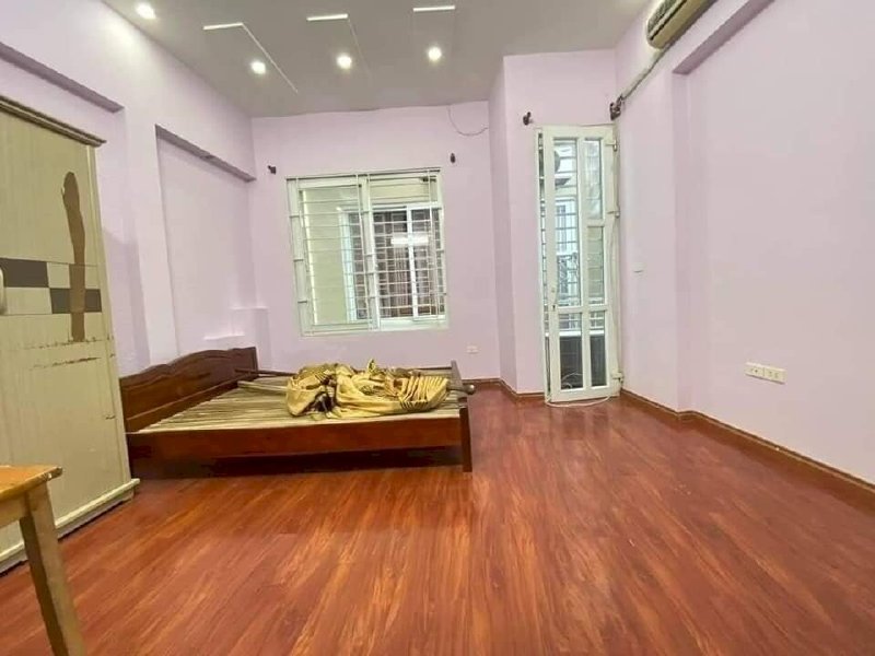 Yên Hoà 30m2 5 Tầng Mặt Tiền 4,6m Ngõ 3 Gác Tránh Full Nội Thất Khách Mua Về Ở Ngay