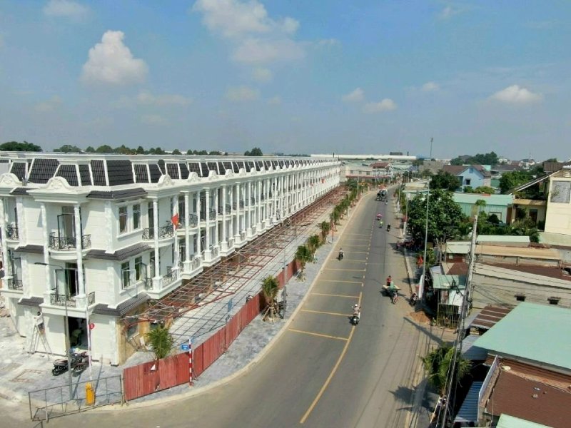 Bán Nhà Mặt Tiền Nguyễn Thị Khắp Bình Dương