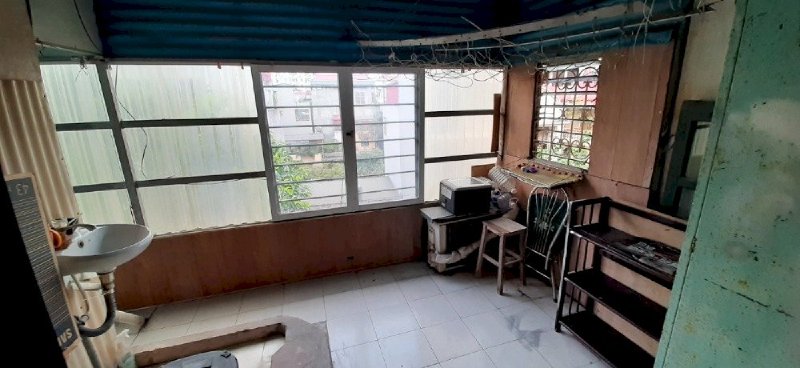 Cho thuê căn hộ 3PN, 90m2, nội thất cơ bản, Vĩnh Phúc-Ba Đình, 6.5tr