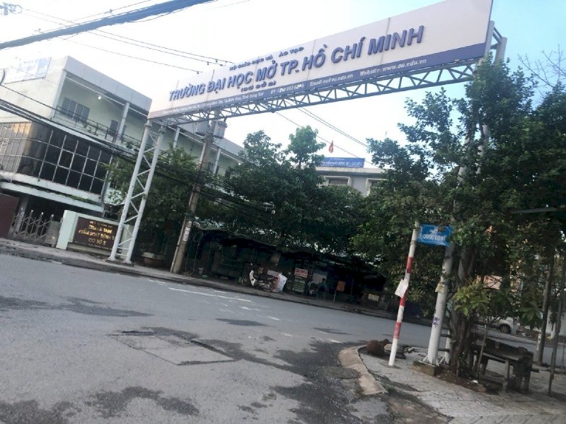 Cần Bán Gấp Nhà 2 Mặt Tiền Ngay Trường Đại Học Mở Tphcm-p.long Bình Tân️