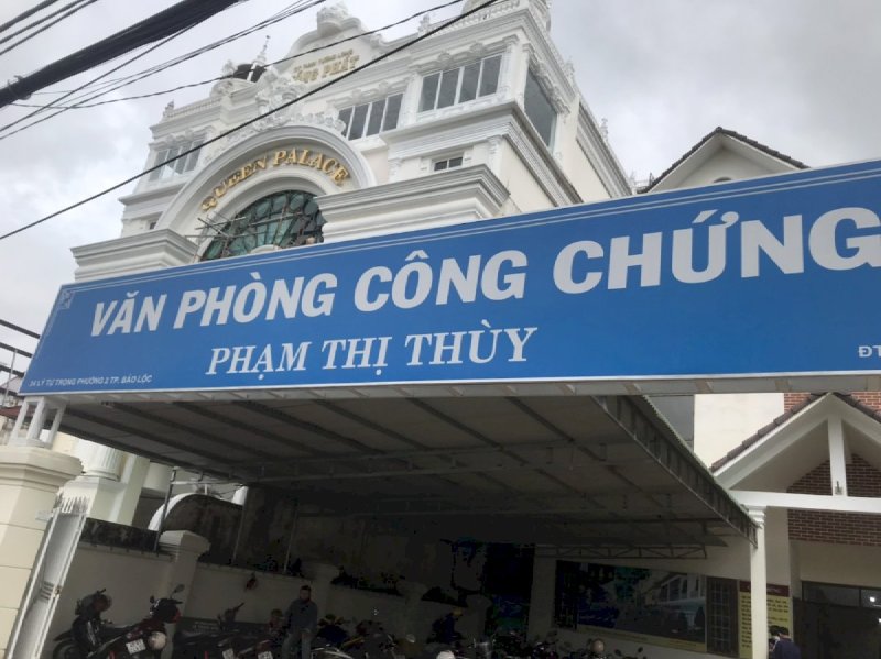 Văn phòng công chứng Phạm Thị Thủy tại số 24 Lý Tự Trọng, phường 2, Bảo Lộc, Lâm Đồng