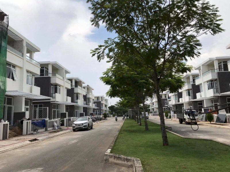 Đề xuất thu thuế cho thuê nhà bao nhiêu là hợp lý?