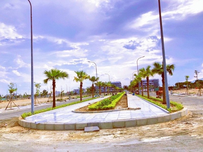 Bán 111m2 / đường 33m / đối diện công viên ở Ngũ Hành Sơn - Đà Nẵng