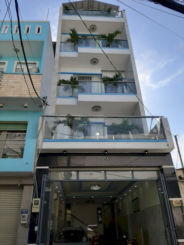 Bán nhà HXH Đồng Đen, 120m2(5x24), 5 tầng, Đang cho thuê 40tr/tháng, GIÁ 13.6 TỶ