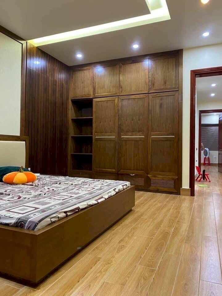 Bán biệt thự nhà vườn Tuệ Tĩnh, TP HD, 150m2, 3.5 tầng, 6 ngủ, thiết kế cực đẹp, chỉ 9.5 tỷ