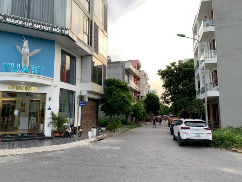Bán nhà mặt phố KĐT An Phú, TP HD, 67.5m2, mt 4.5m, 3 tầng, 3 ngủ, giá tốt chỉ 3 tỷ 700 tr