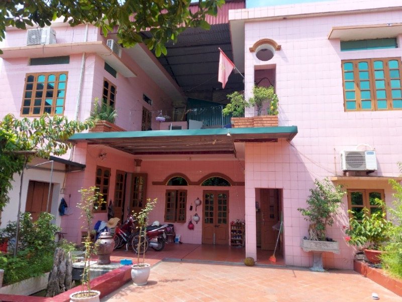 Bán nhà và đất đường Nguyễn Thị Duệ, TP HD, 239.4m2, lô góc, chia lô ra bán cực ok