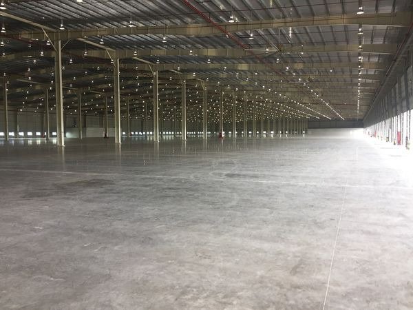 Cho thuê kho xưởng 3200 m2 đường Hòa Bình, quận Tân Phú