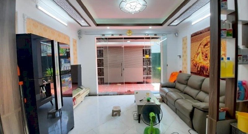 Bán nhà riêng tặng nội thất Lê Trọng Tấn, Hoàng Mai, 35m x 5T, MT 4.5m, nhỉnh 4.5 tỷ
