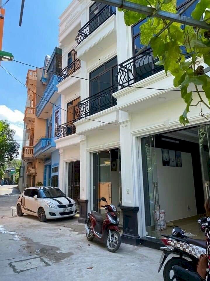 Bán nhà phố Bình Lộc, ph Tân Bình, TP HD, 53m2, 3 tầng, 3 ngủ, ngõ to, ô tô vào tận nơi