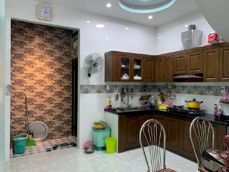 Cần Bán Gấp Nhà 3 tầng TĐC Vinhome Riverside,Sở Dầu hướng ĐN 40m2-3,05 tỷ 