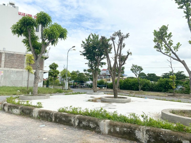 Bán lô đất 100m2 view vườn hoa sau quận uỷ Hồng Bàng, Sở Dầu