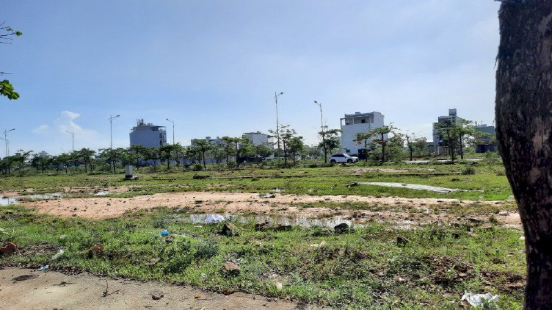 Bán lô đất Nam Hòa Xuân 150m2, khu B2-11, sau lưng dãy Shophouse Minh Mạng, Ngũ Hành Sơn, Đà Nẵng.