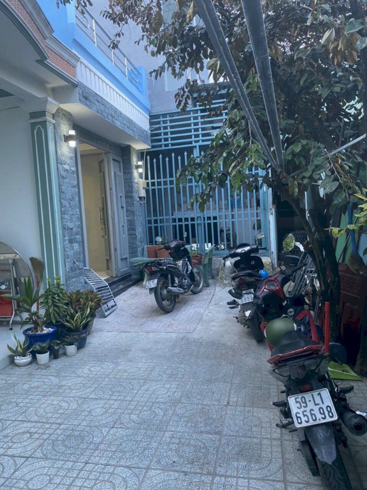 Bán nhà Quốc lộ 50 ấp 5 xã Phong Phú Bình Chánh giá rẻ