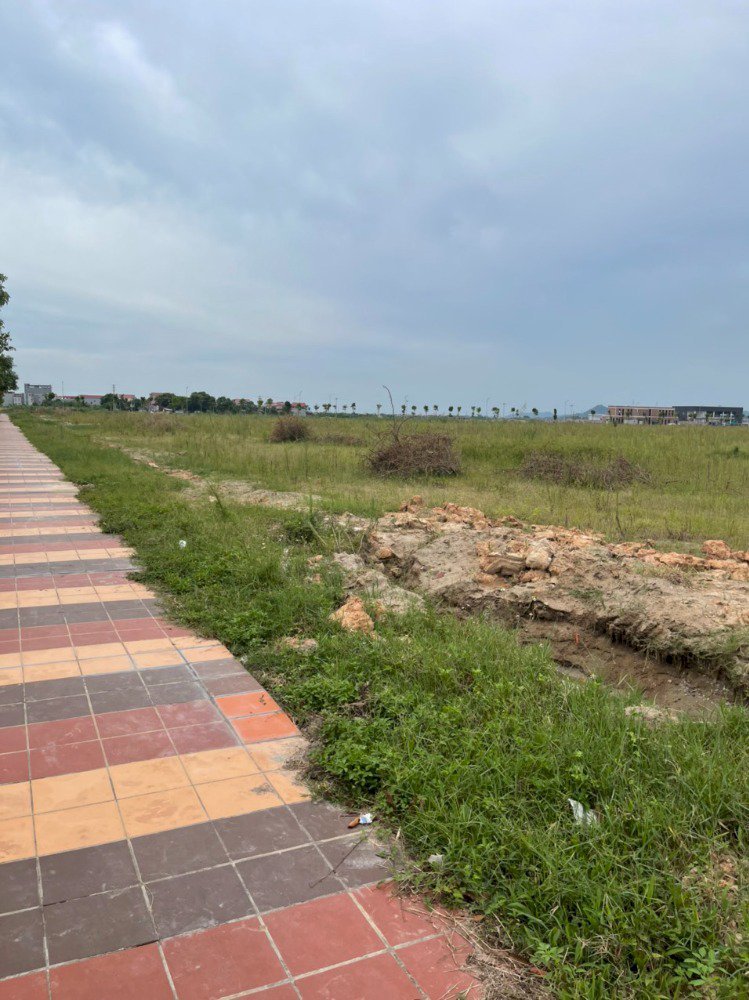 Bán đất khu công nghiệp Việt Hàn – Bắc Giang, Diến tích 15.000m2, bàn giao sớm.