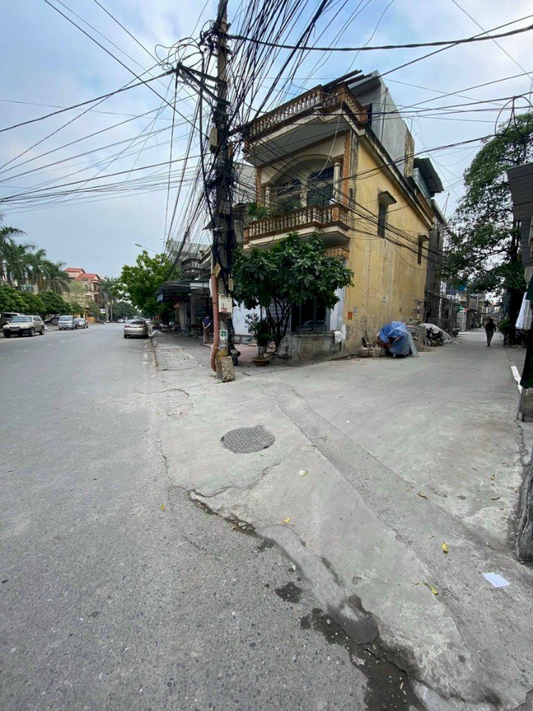 Bán đất mặt ngõ Nguyễn Thị Duệ, TP HD, 85.2m2, mt 5.89m, hướng tây, KD buôn bán tốt, ngõ to