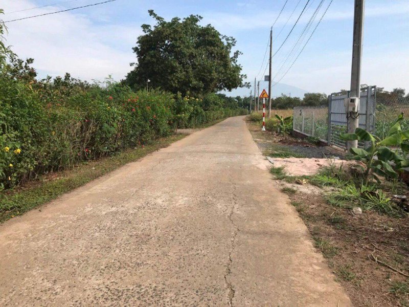 Bán lô đất xã Phú Xuân, Xuân lộc, mặt tiền 38m, đường ô tô, giá đầu tư