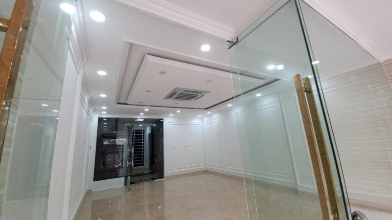 Bán nhà MP Nguyễn Xiển – Nguyễn Trãi, 70m2 x 10T x Thang Máy, vỉa hè 6m, giá 28.6 tỷ