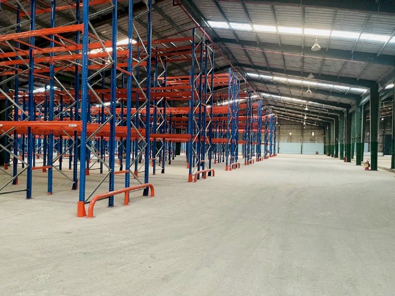 Cho thuê kho - xưởng từ: 500m2, 1000m2, 1300m2, 2100m2,... Đến 15.000m2 tại KCN Tân Bình