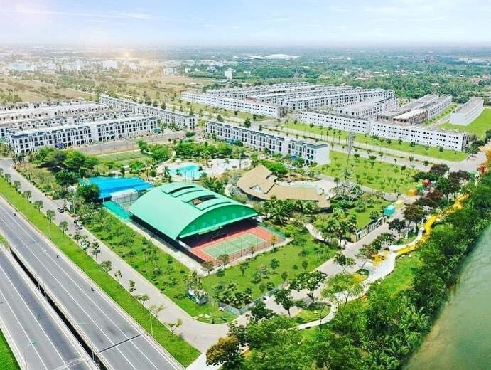 Mở bán dãy phố thương mại hiện đại liền kề trung tâm thương mại AEON Mall Tân An