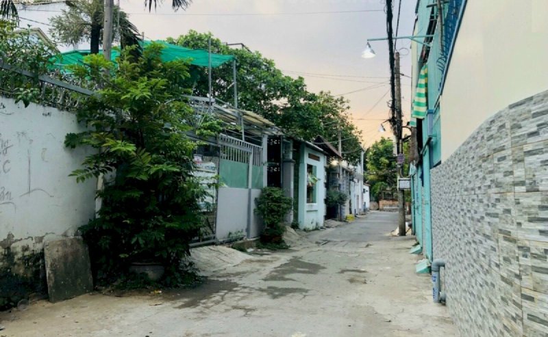 Bán đất ngang 12m. P_ Linh Đông Thủ Đức, dt 193,9m2 giá 11 tỷ